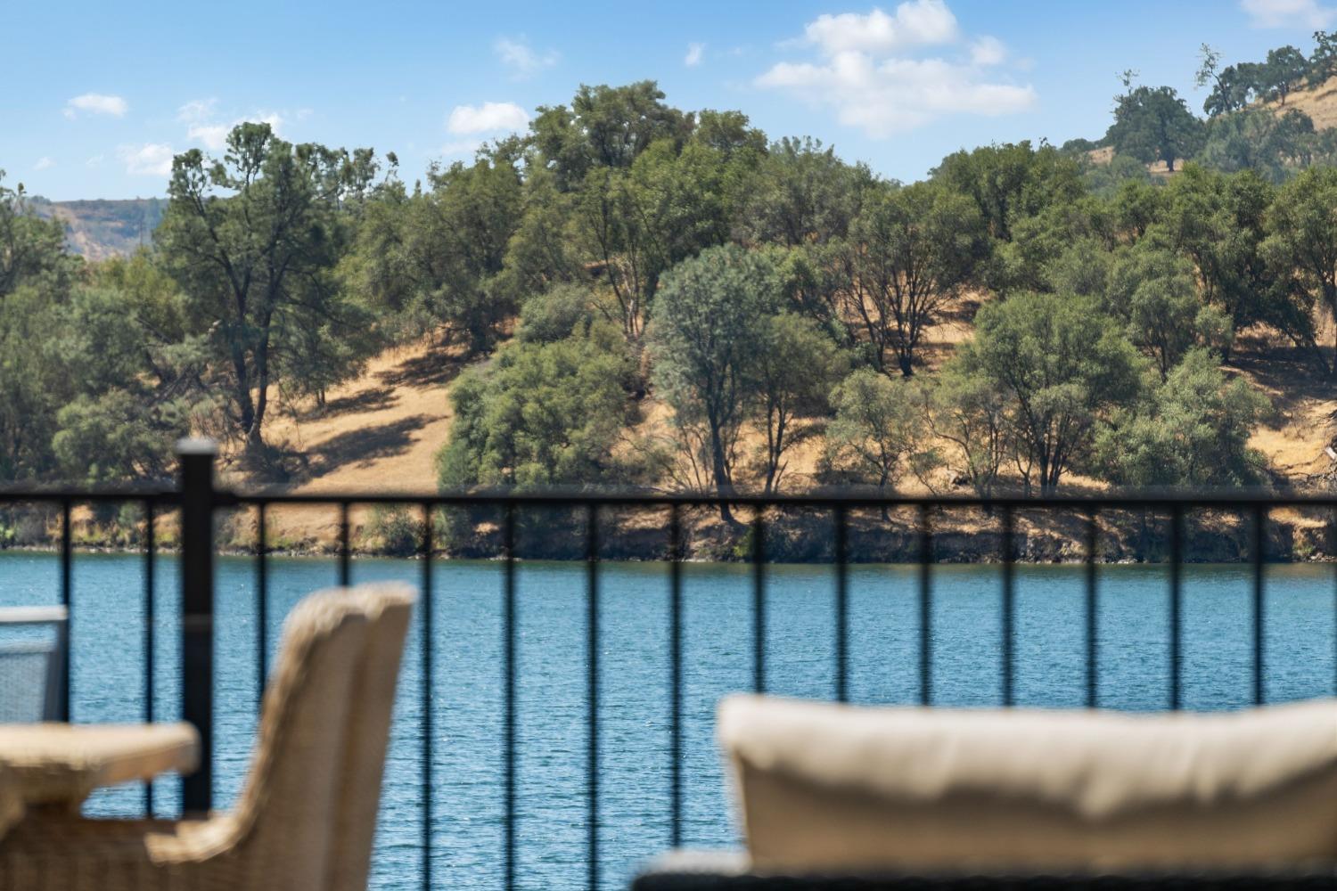 816 Foothill Road Copperopolis, CA 95228 - Photo 2 of 99 Amazing!