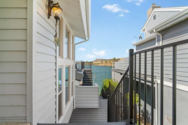 $2,099,000 | 816 Foothill Road, Unit 2, Copperopolis, CA 95228