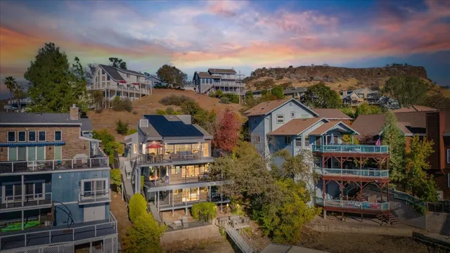 $2,099,000 | 816 Foothill Road, Unit 2, Copperopolis, CA 95228