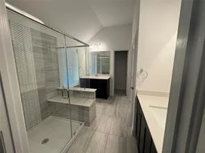 $2,400 | 619 Creekview Lane, Lavon, TX 75166