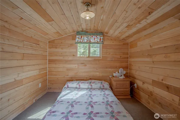 $210,000 | 30 Brook Lane, Hoodsport, WA 98548