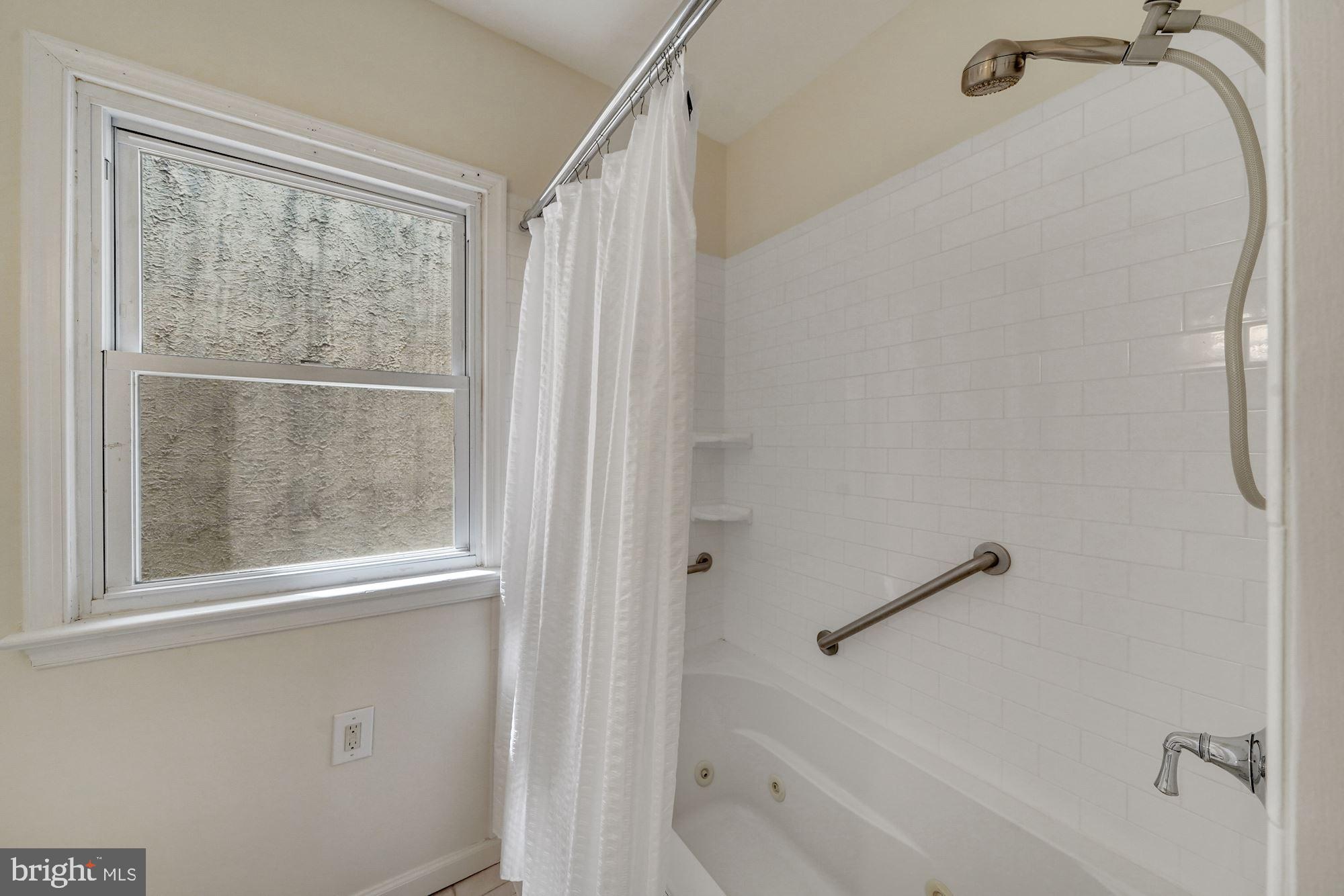 1823 9th Street Northwest Washington, DC 20001 - Photo 12 of 18