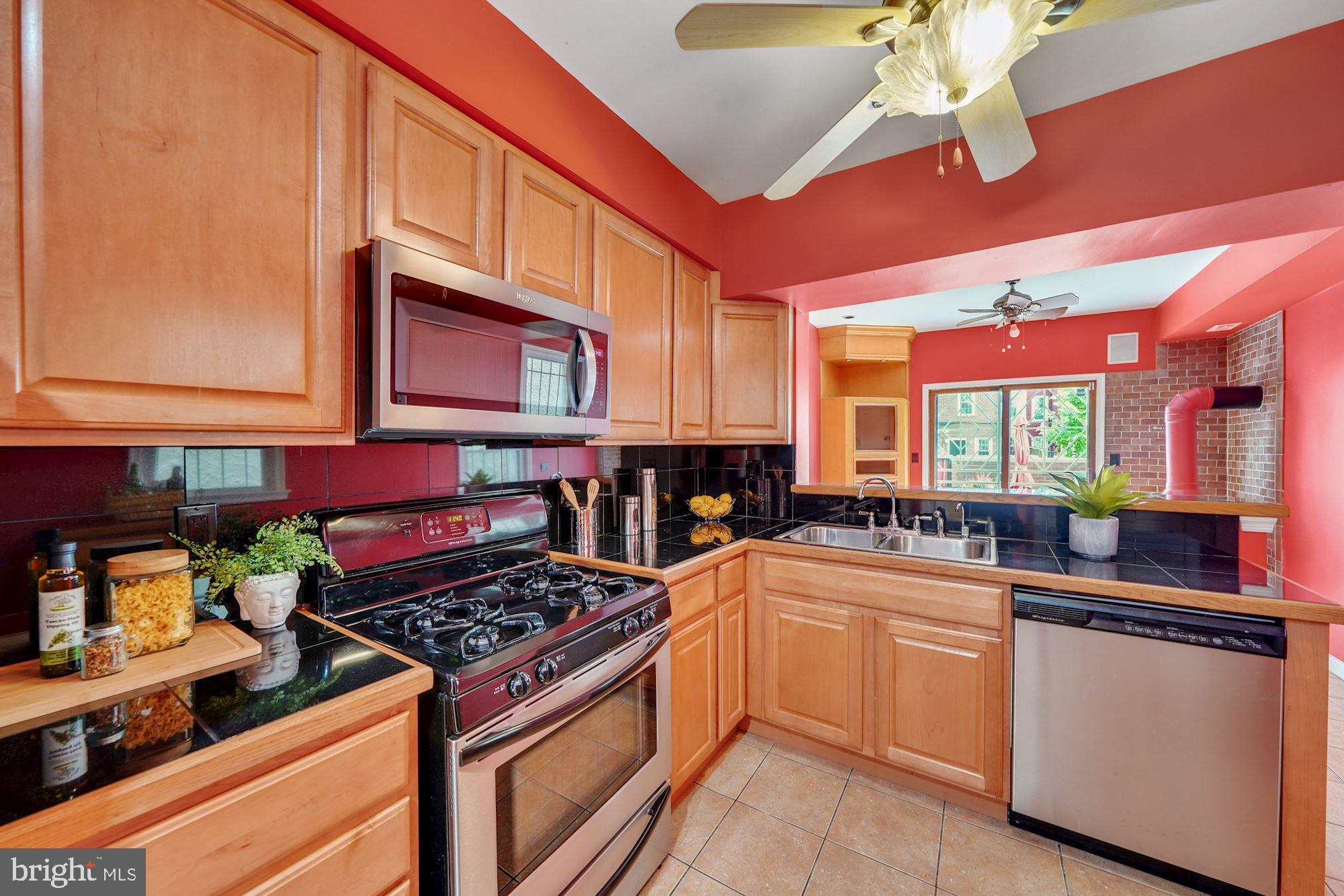 1823 9th Street Northwest Washington, DC 20001 - Photo 6 of 18