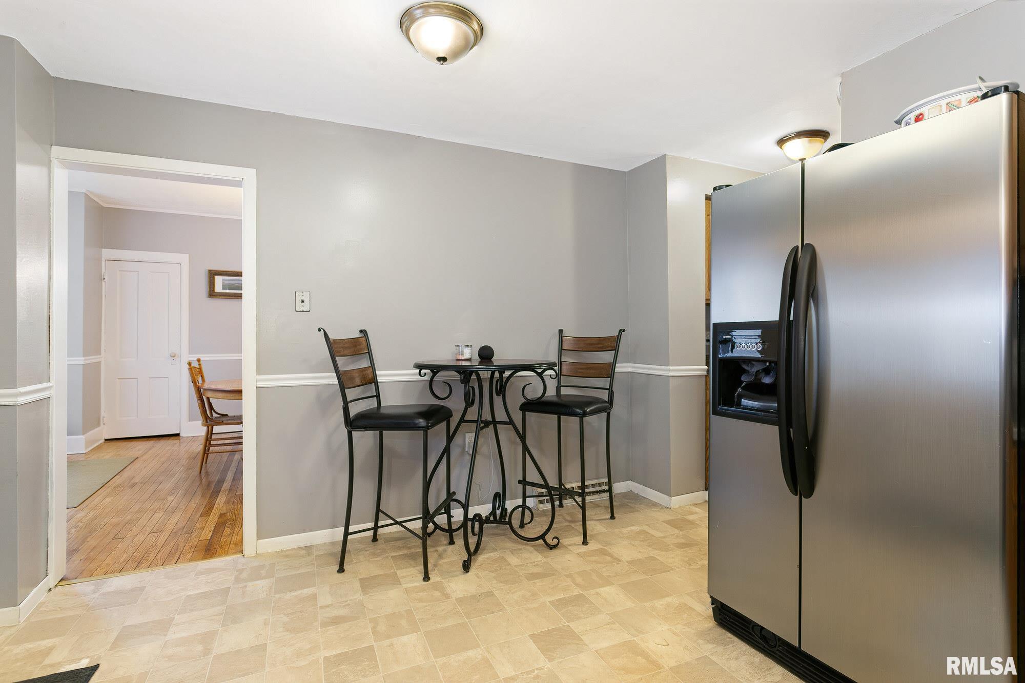 1411 Jersey Ridge Road Davenport, IA 52803 - Photo 11 of 25