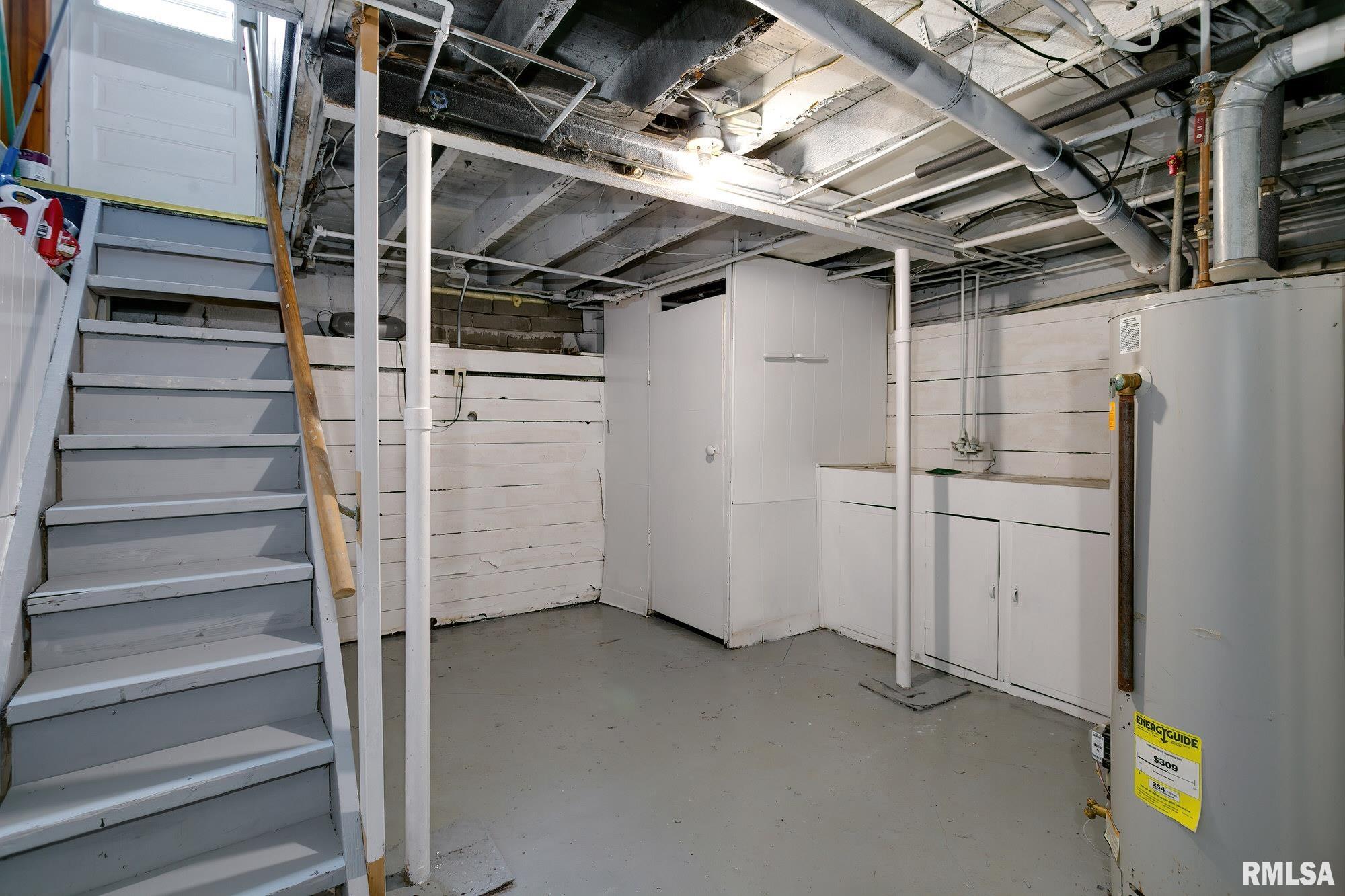 1411 Jersey Ridge Road Davenport, IA 52803 - Photo 20 of 25