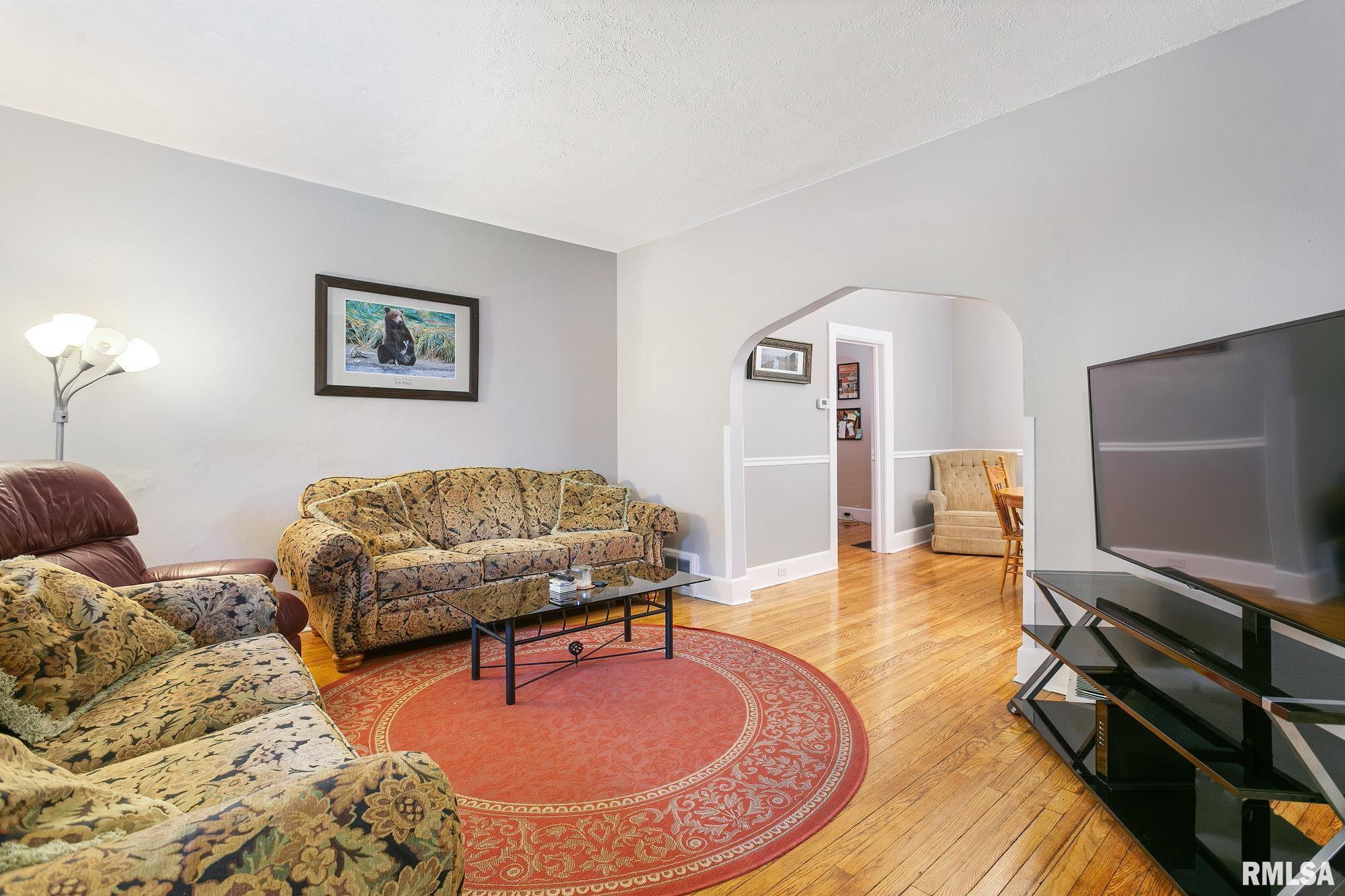 1411 Jersey Ridge Road Davenport, IA 52803 - Photo 4 of 25