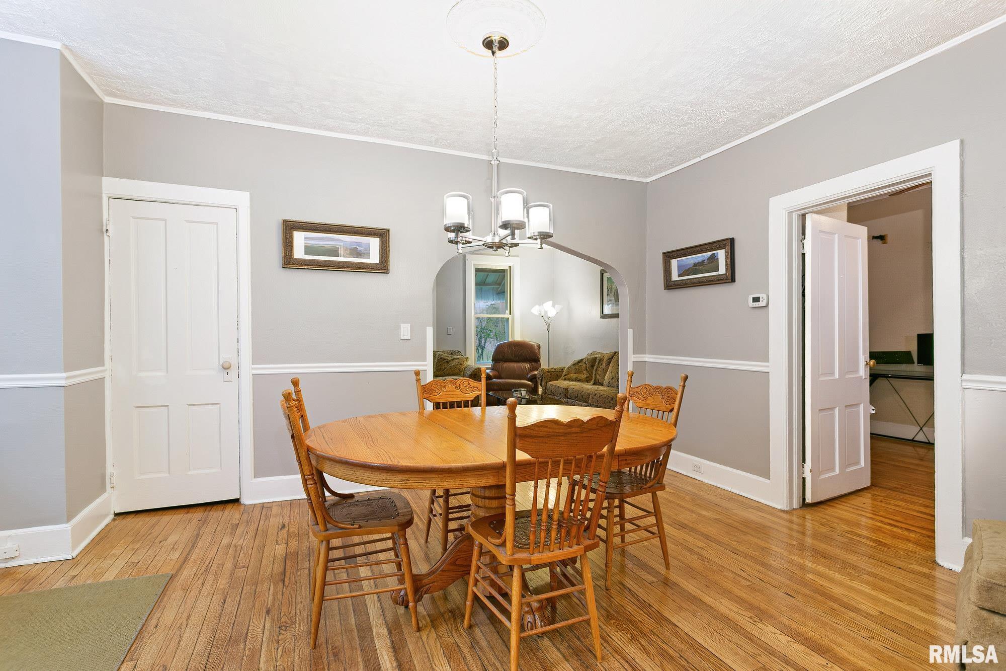 1411 Jersey Ridge Road Davenport, IA 52803 - Photo 6 of 25