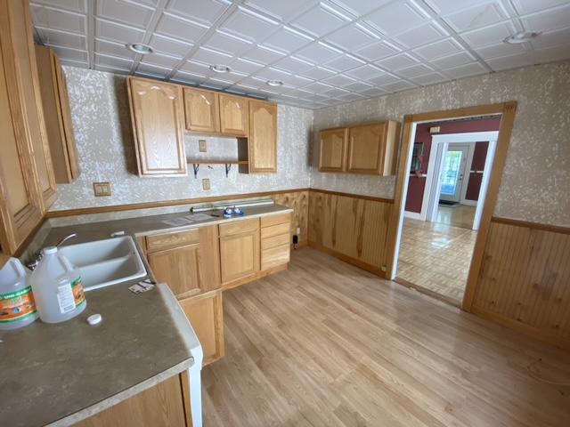 121 Rosedale Street Lewiston, ME 04240 - Photo 7 of 24 IMG_2781