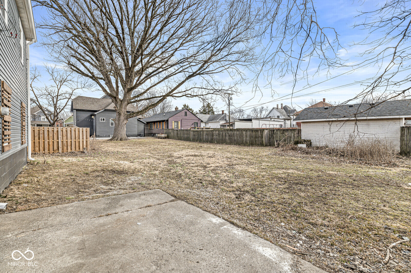 2421 East 11th Street Indianapolis, IN 46201 - Photo 5 of 36