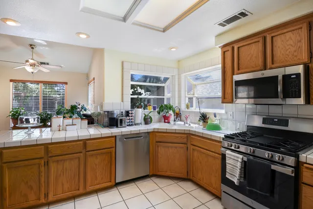 $459,000 | 3097 Butterfly Lane, Shasta Lake, CA 96019