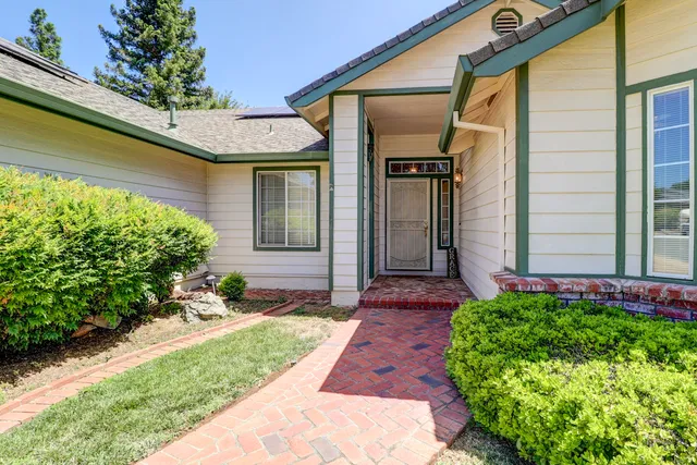 $459,000 | 3097 Butterfly Lane, Shasta Lake, CA 96019