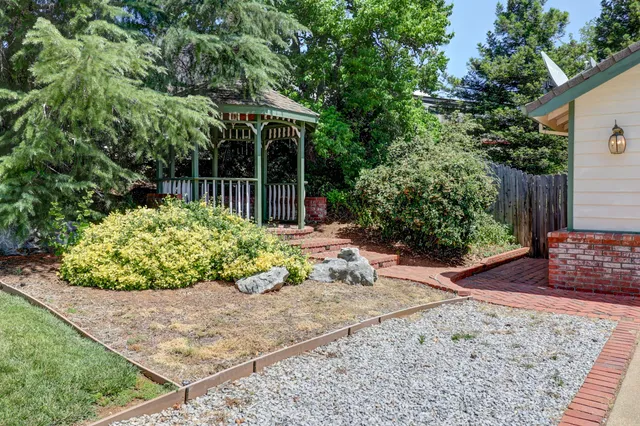 $459,000 | 3097 Butterfly Lane, Shasta Lake, CA 96019