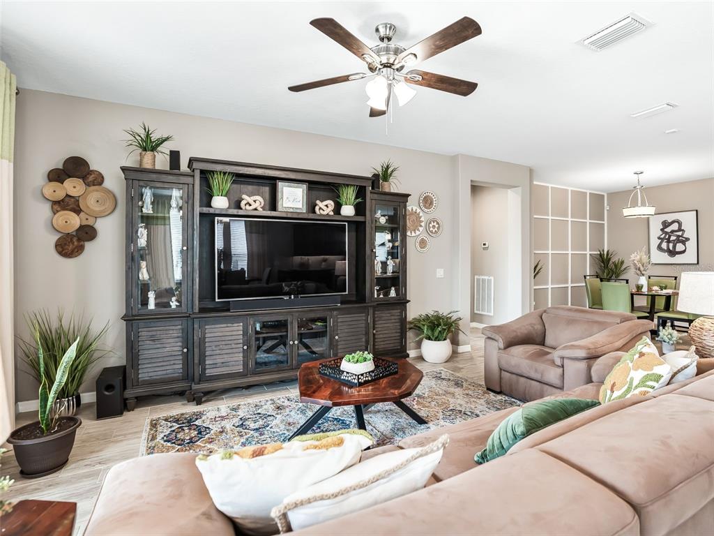 5662 Northwest 40th Loop Ocala, FL 34482 - Photo 21 of 54