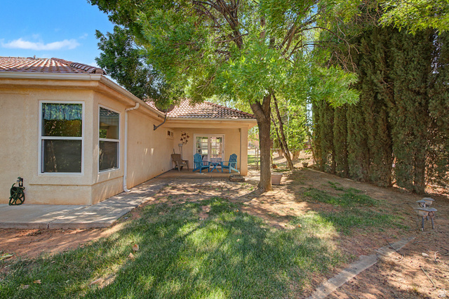 3034 Swiss Drive Santa Clara, UT 84765 - Photo 37 of 59 Yard