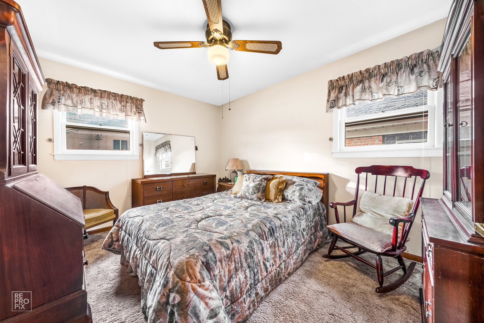 5330 State Road Burbank, IL 60459 - Photo 4 of 10
