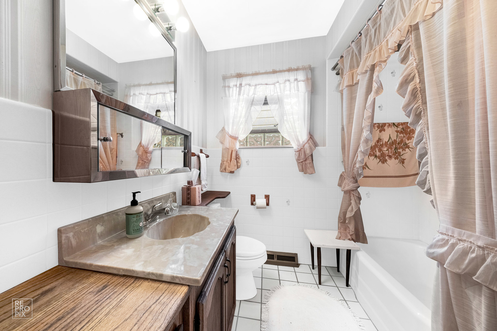 5330 State Road Burbank, IL 60459 - Photo 5 of 10