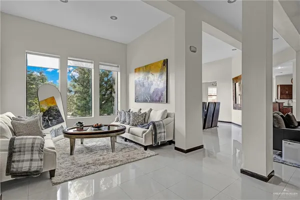 $4,500 | 1010 Red River Drive, Mission, TX 78572