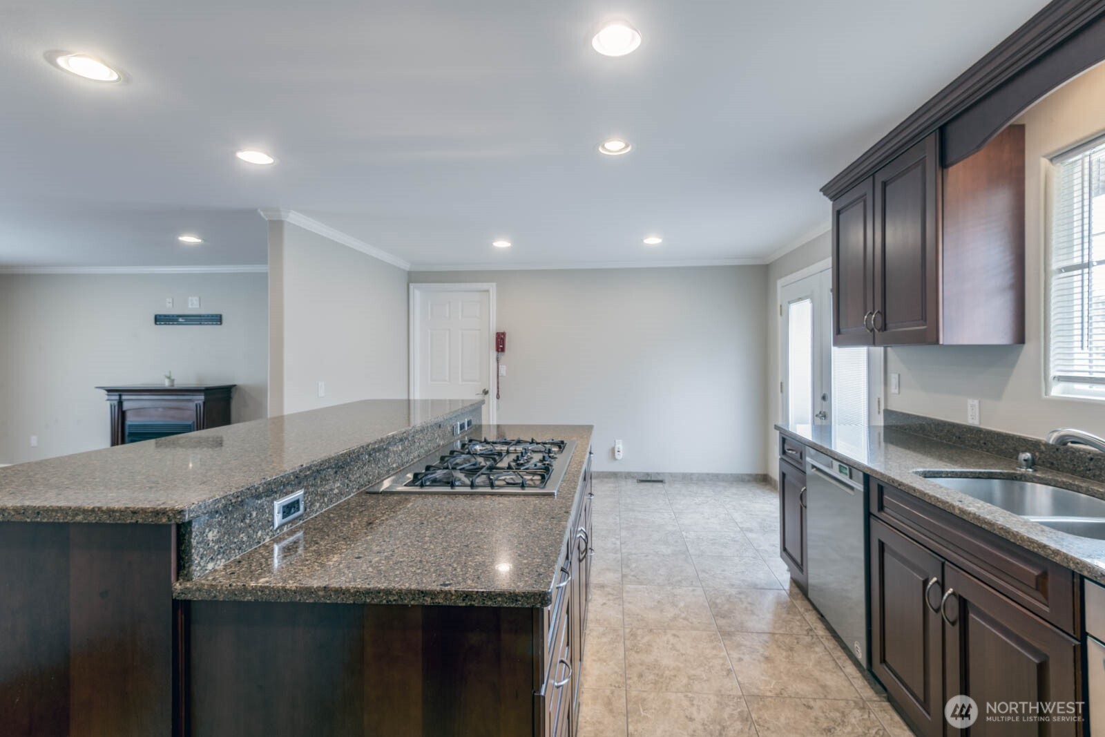 5207 Erlands Point Road Northwest Bremerton, WA 98312 - Photo 14 of 37