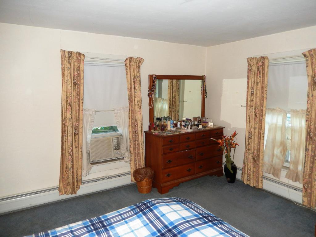 29 Hall Place Exeter, NH 03833 - Photo 14 of 23