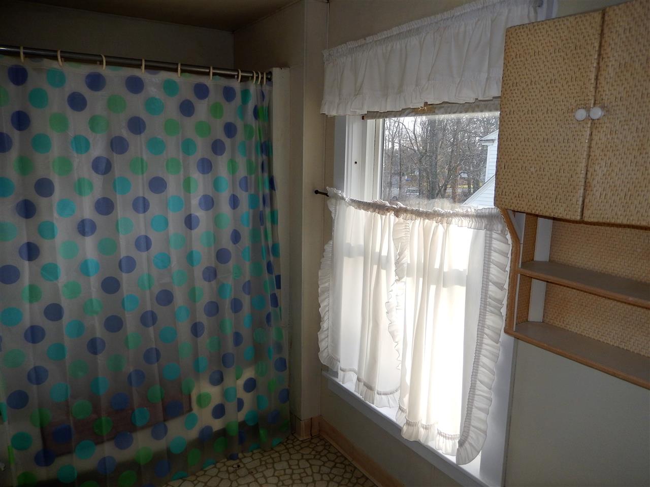 29 Hall Place Exeter, NH 03833 - Photo 18 of 23