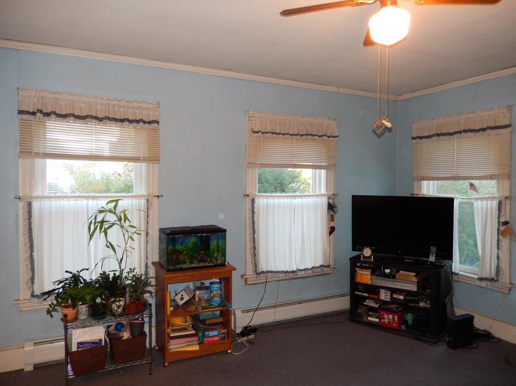 29 Hall Place Exeter, NH 03833 - Photo 9 of 23