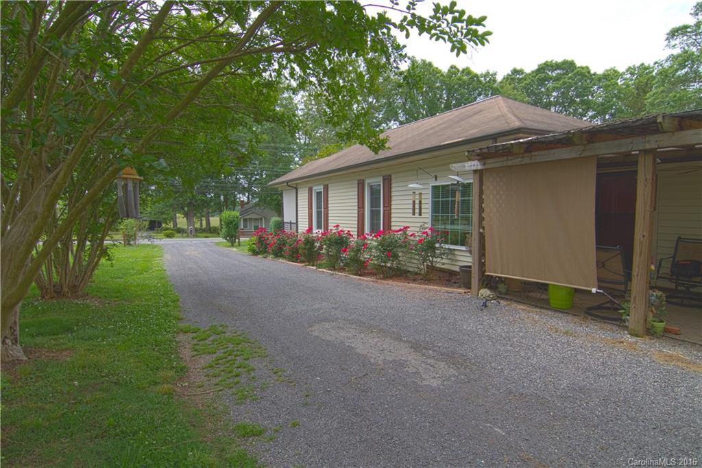 604 A Mauney Road Stanley, NC 28164 - Photo 4 of 23 Gallery Image 4