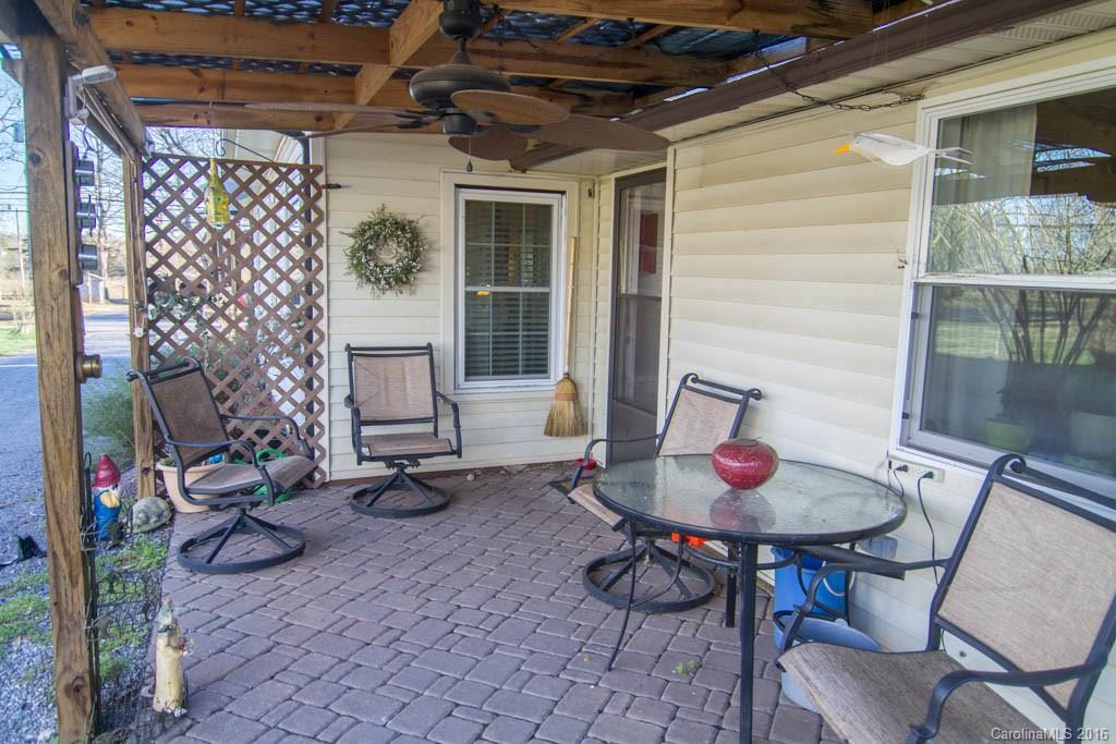 604 A Mauney Road Stanley, NC 28164 - Photo 5 of 23 Gallery Image 5