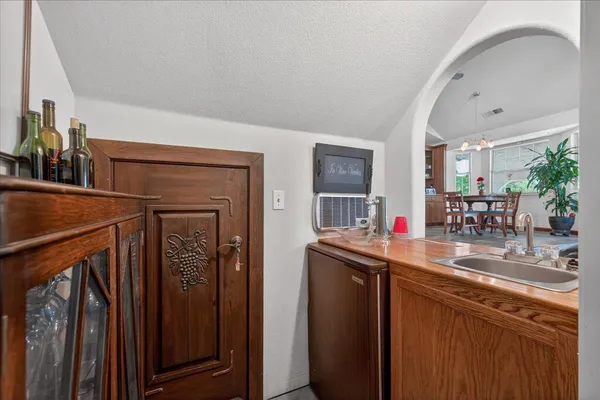 $1,050,000 | 6155 Dockery Avenue, Clovis, CA 93619