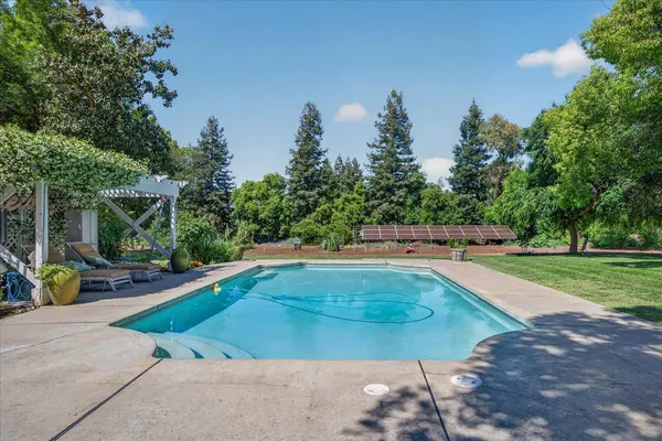 $1,050,000 | 6155 Dockery Avenue, Clovis, CA 93619