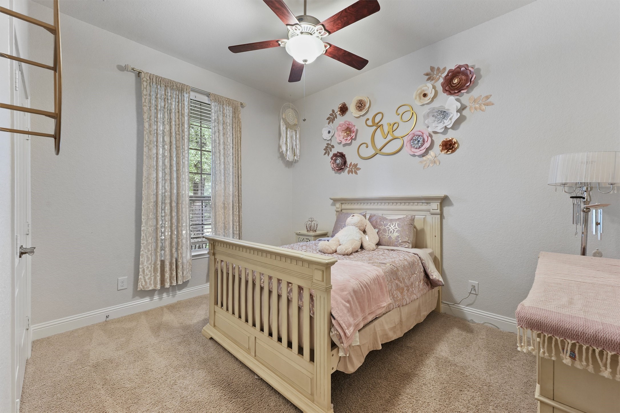 6 Inland Prairie Drive Tomball, TX 77375 - Photo 19 of 33 Guest bedroom (down)