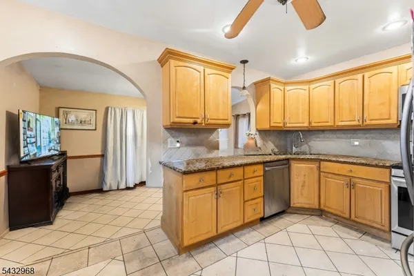 $499,000 | 339 Oakwood Avenue, Kenilworth, NJ 07033