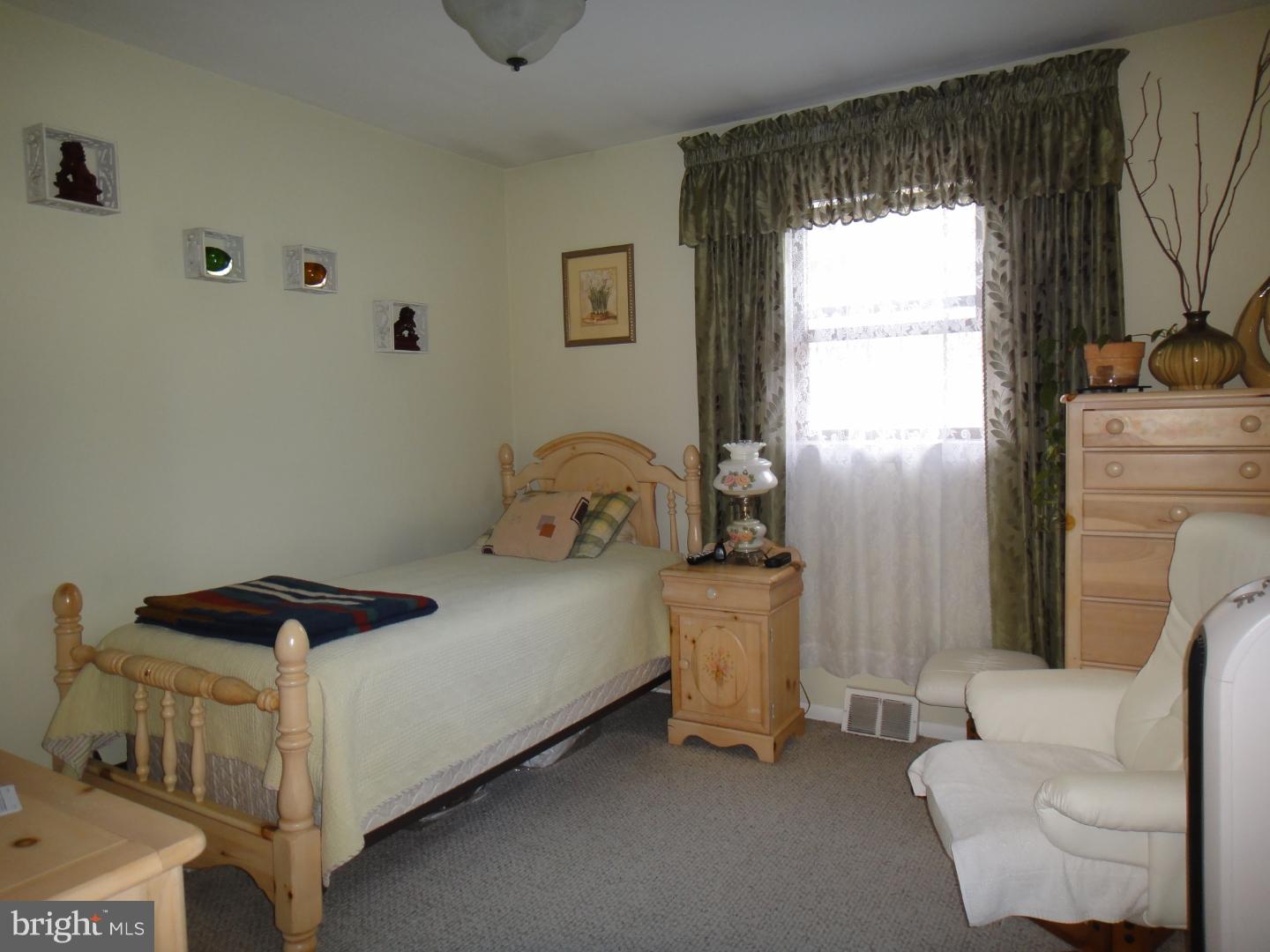 2806 Welsh Road, Unit A Philadelphia, PA 19152 - Photo 9 of 21 Gallery Image 9