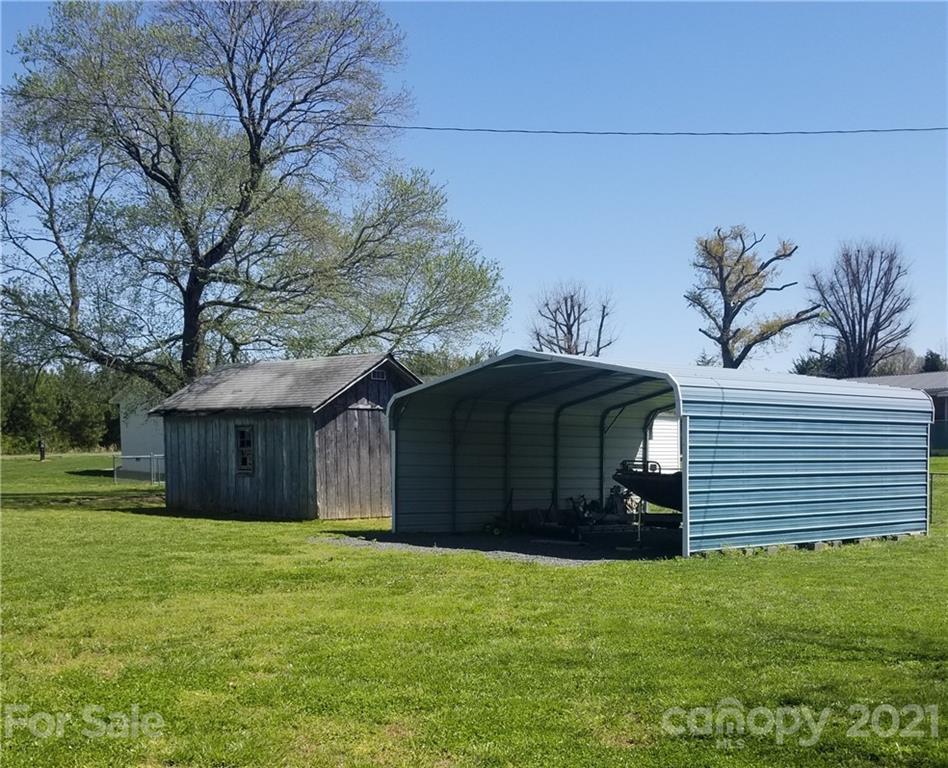 932 Smith Grove Road Oakboro, NC 28129 - Photo 4 of 45 Gallery Image 4