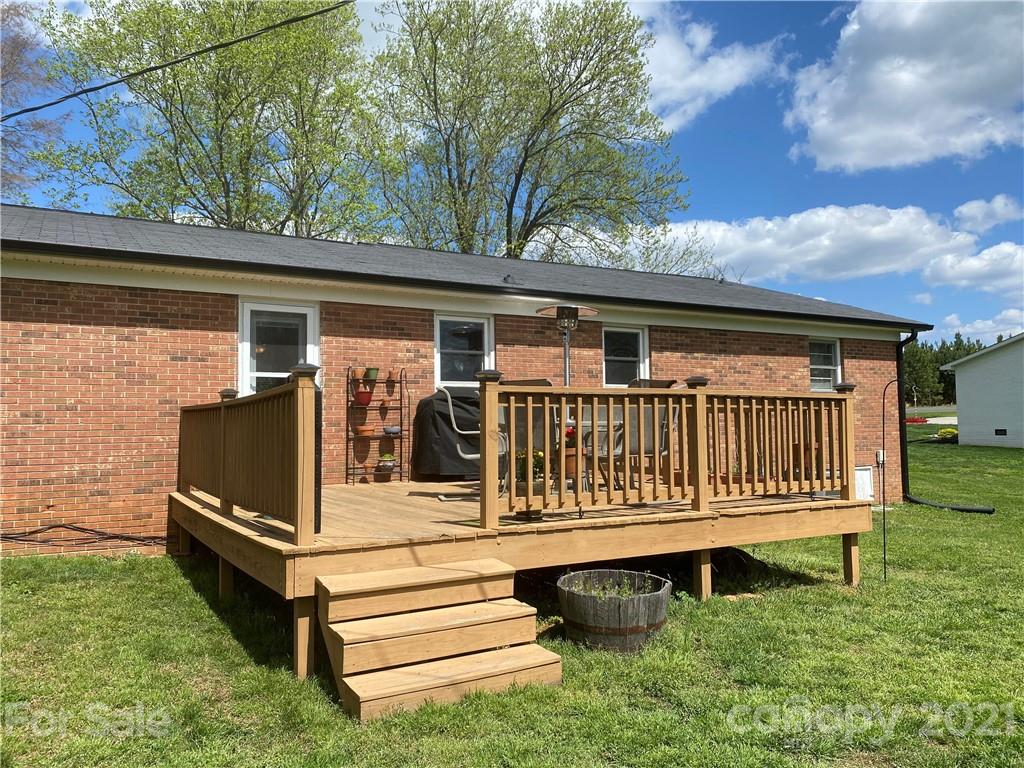 932 Smith Grove Road Oakboro, NC 28129 - Photo 8 of 45 Gallery Image 8