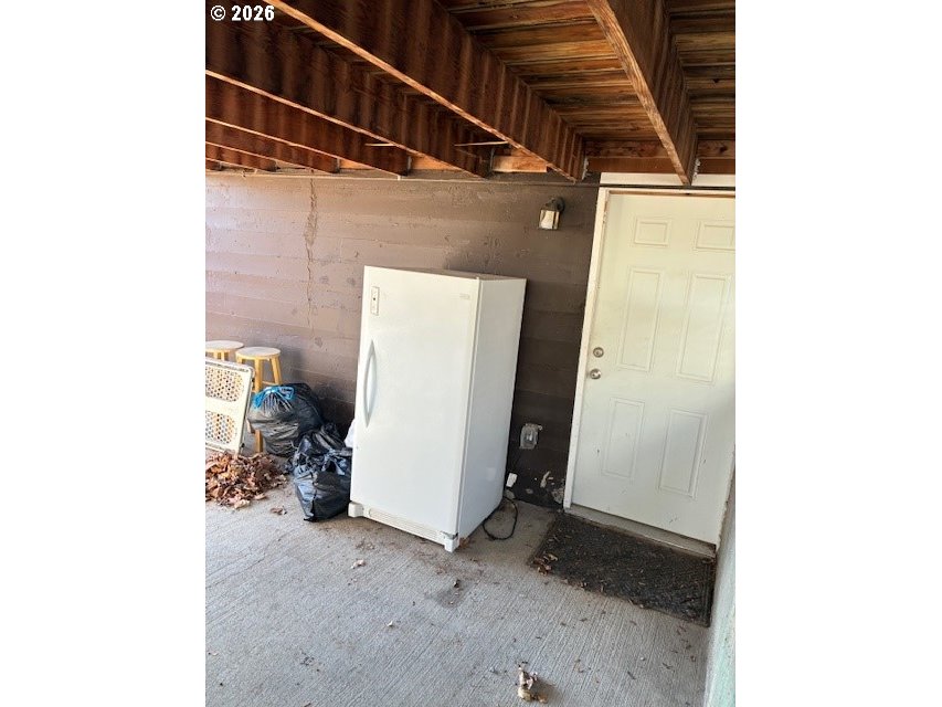 518 Northwest 4th Street Pendleton, OR 97801 - Photo 38 of 39 a view of a room with storage and utility