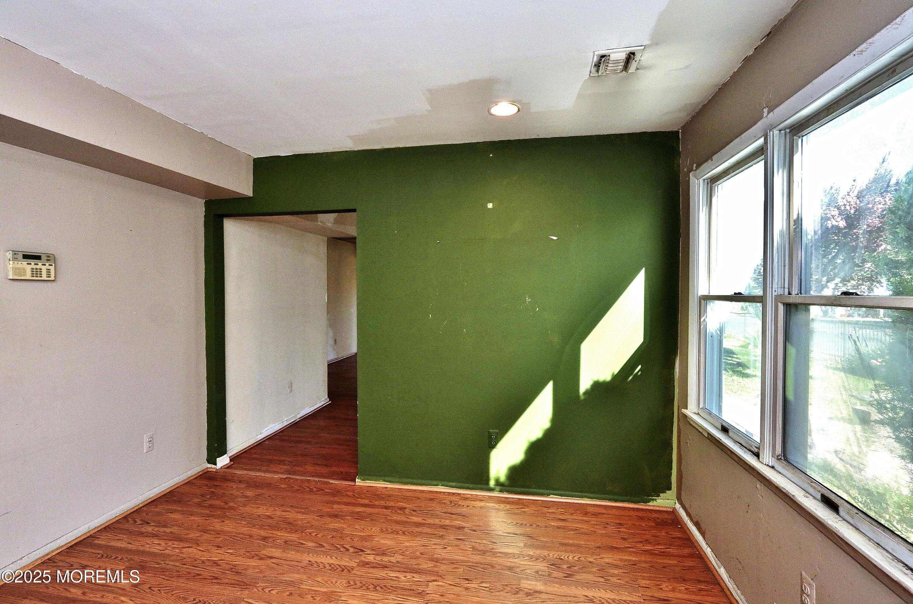 309 Deal Avenue Neptune Township, NJ 07753 - Photo 1 of 27 IMG_8474