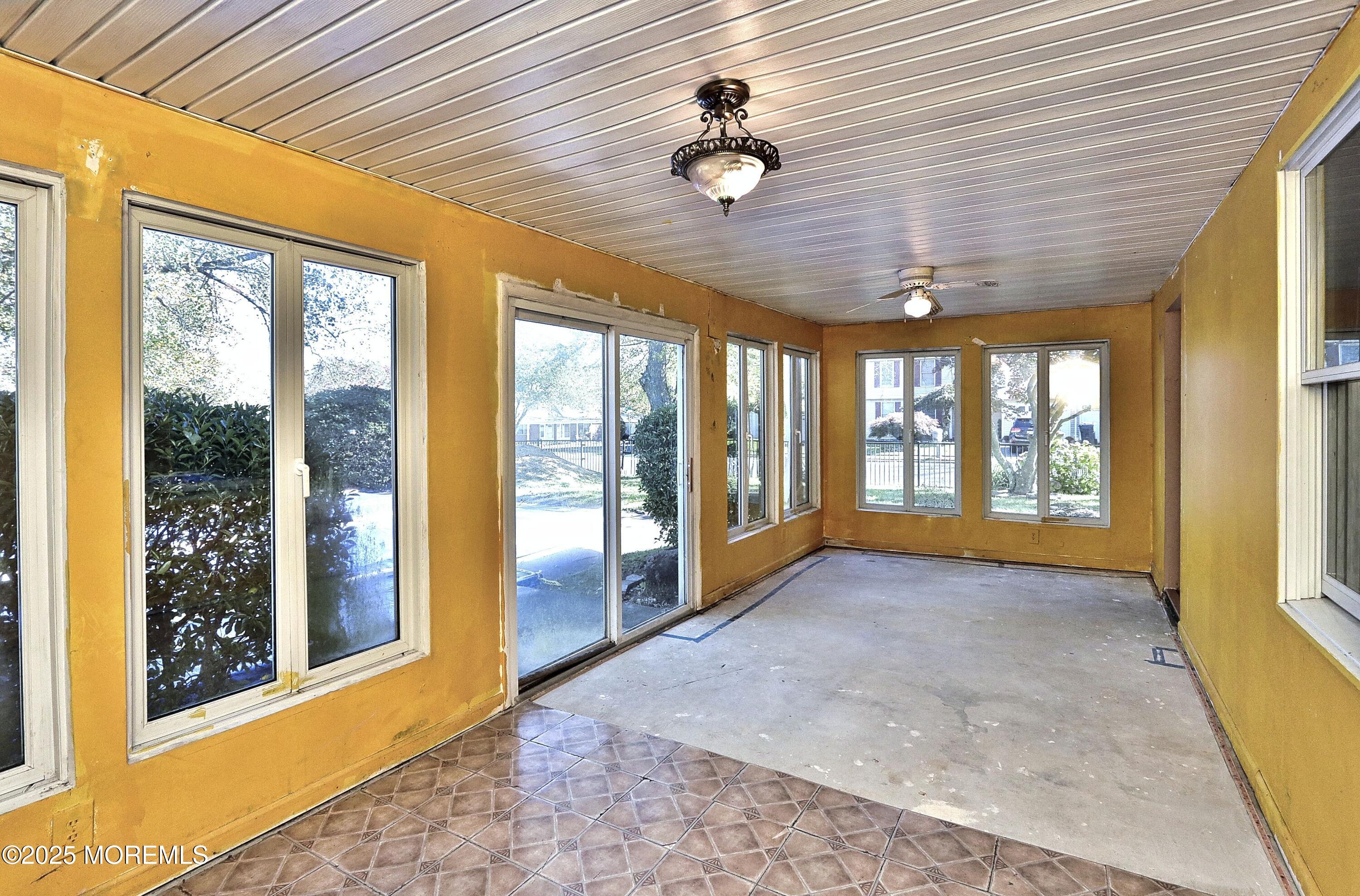 309 Deal Avenue Neptune Township, NJ 07753 - Photo 3 of 27 IMG_8457