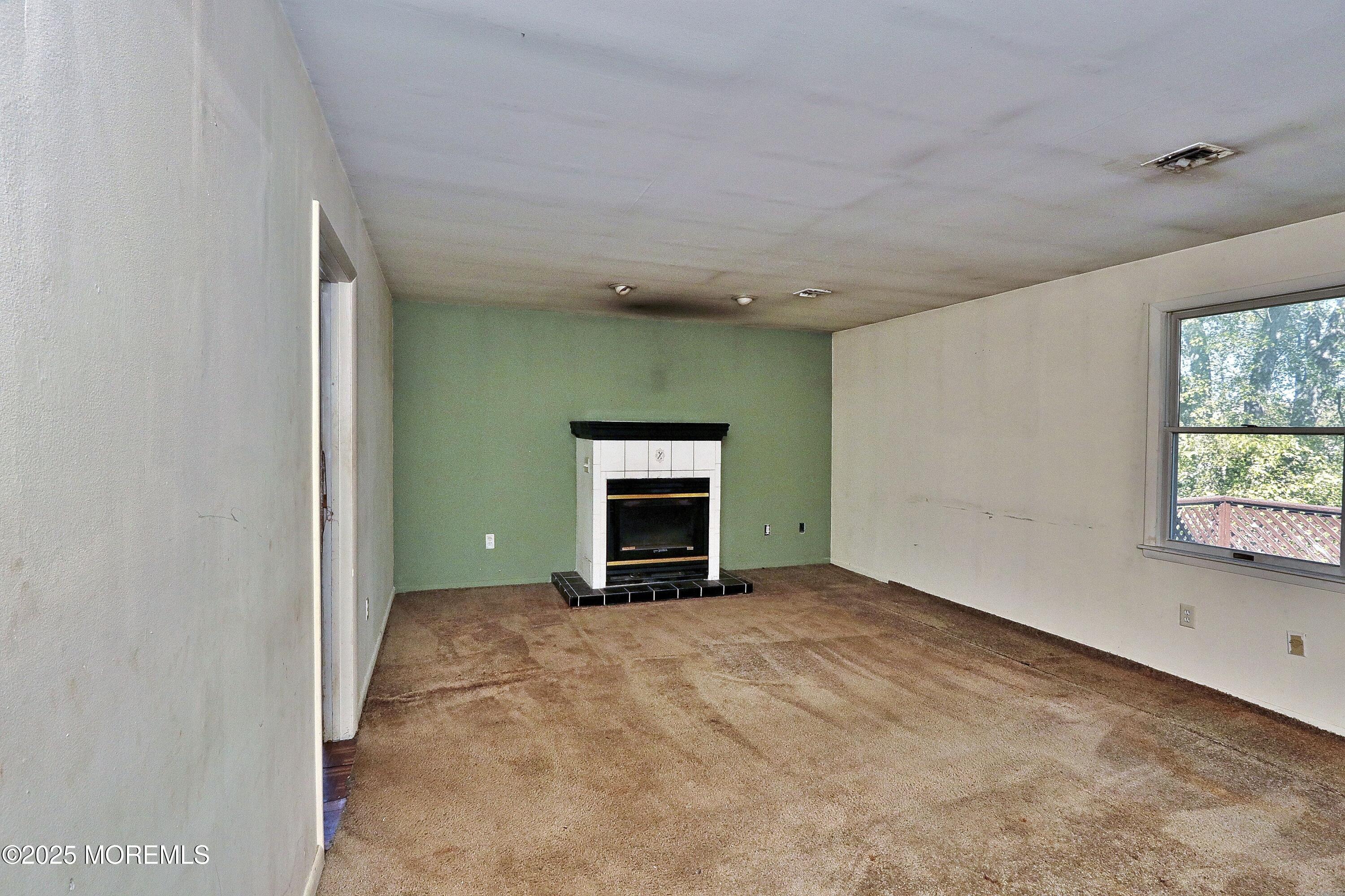 309 Deal Avenue Neptune Township, NJ 07753 - Photo 8 of 27 IMG_8487