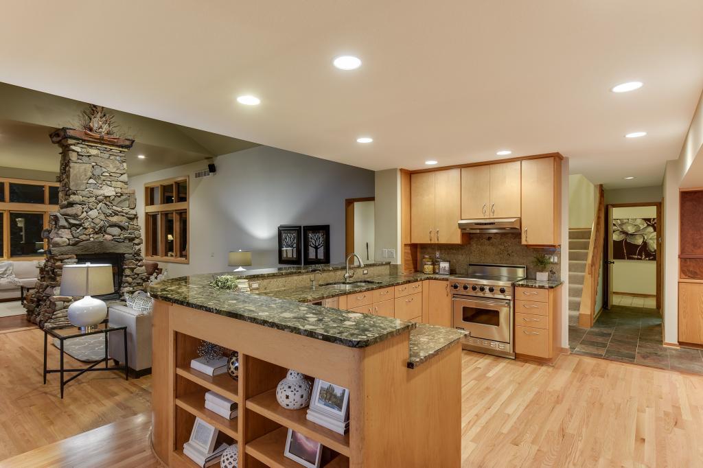 7570 Dogwood Road Excelsior, MN 55331 - Photo 13 of 51 Gallery Image 13