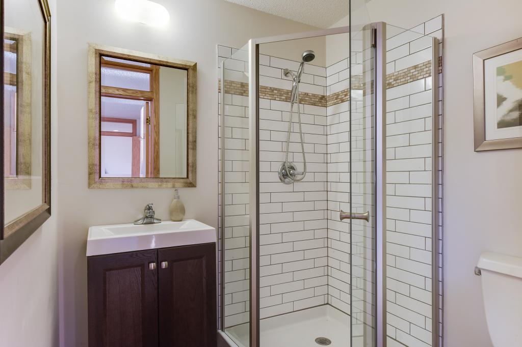 7570 Dogwood Road Excelsior, MN 55331 - Photo 45 of 51 Gallery Image 45