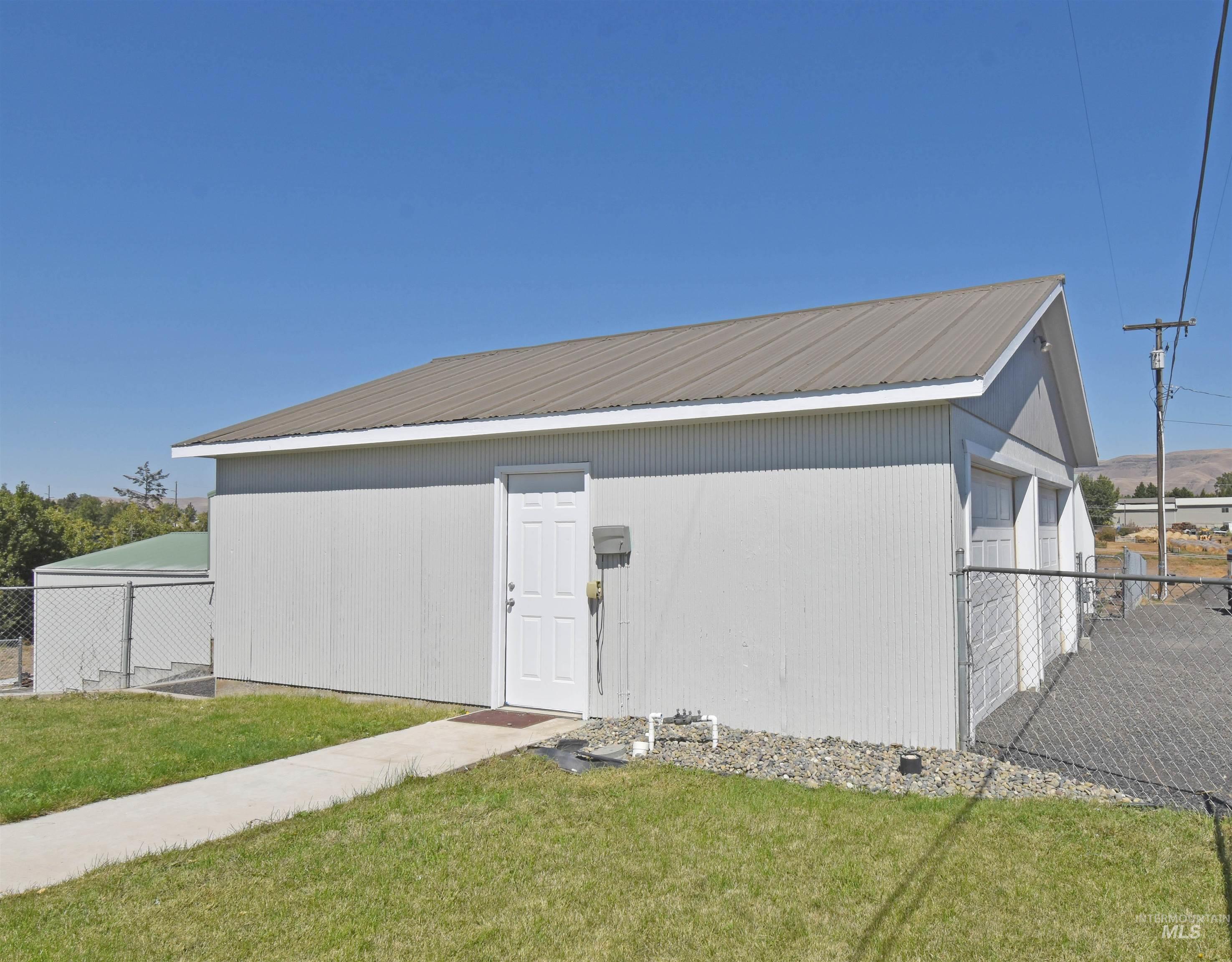 2342-2344 19th Street Clarkston, WA 99403 - Photo 4 of 47