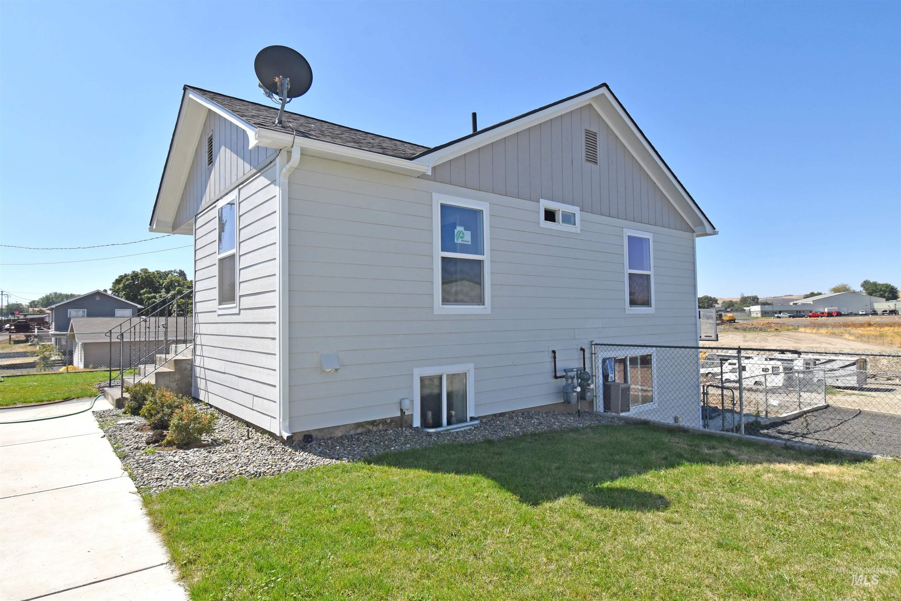 2342-2344 19th Street Clarkston, WA 99403 - Photo 5 of 47