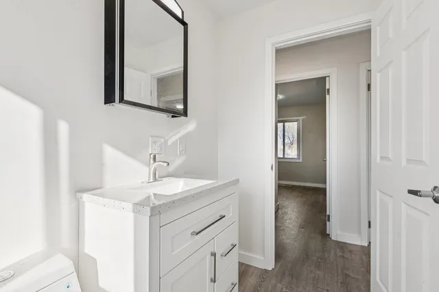 $280,000 | 2413 Country Lane, McHenry, IL 60051