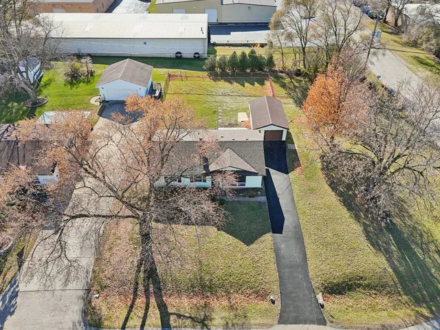 $280,000 | 2413 Country Lane, McHenry, IL 60051