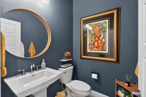 $689,000 | 5955 Fallstaff Street, Sacramento, CA 95835