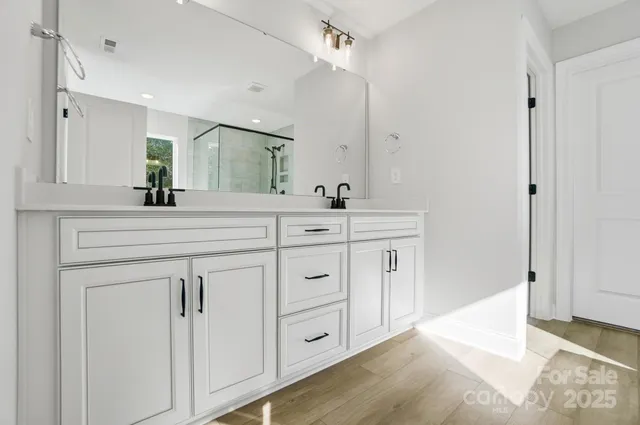 $611,500 | 1418 Crooked Stick Drive, Rock Hill, SC 29730