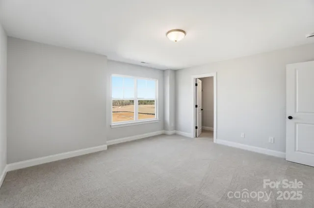 $611,500 | 1418 Crooked Stick Drive, Rock Hill, SC 29730