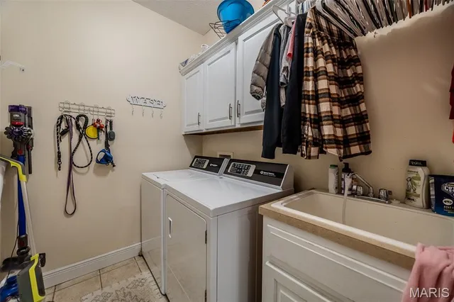 $554,900 | 2500 Candlebark Lane, Lebanon, MO 65536