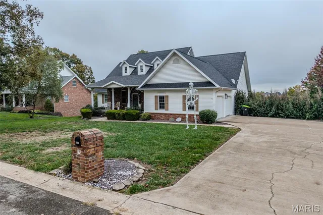 $565,000 | 2500 Candlebark Lane, Lebanon, MO 65536