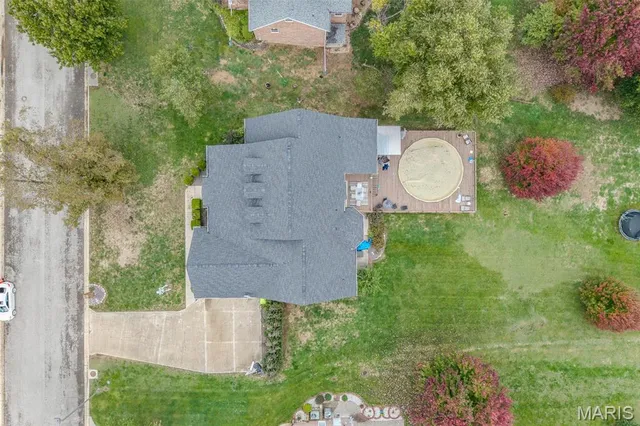 $565,000 | 2500 Candlebark Lane, Lebanon, MO 65536